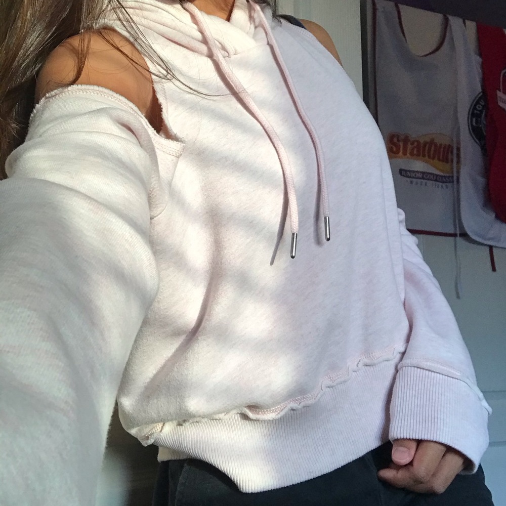 shoulderless hollister hoodie